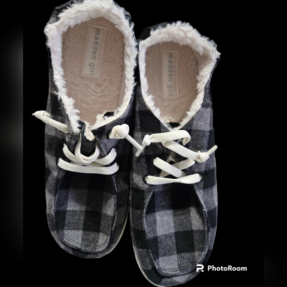 Madden Girl Yasmin F Womens Casual Shoes Size 10 - Picture 2 of 6